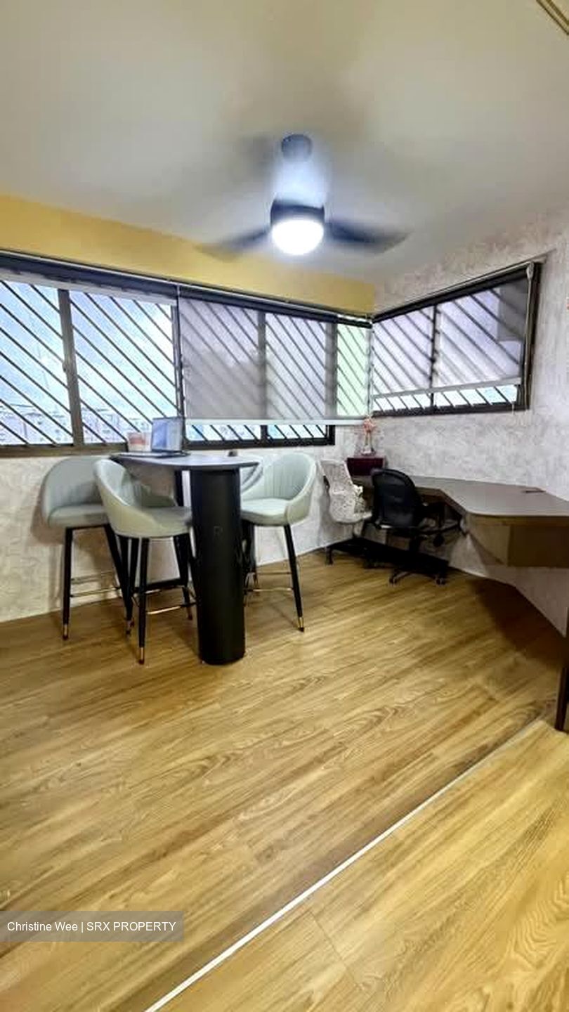Blk 401 Hong Kah Court (Jurong West), HDB 5 Rooms #588142141